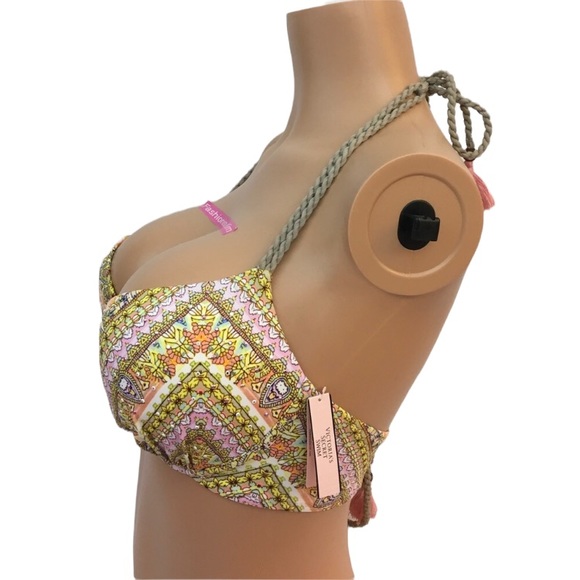 New Victoria's Secret gorgeous swimsuit set - Picture 7 of 12